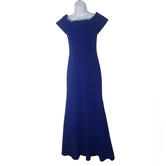 Betsy & Adam Off-the-Shoulder Scuba Mermaid Gown  Dress - Women's - Picture 5 of 13